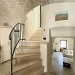בית נופש Marcopolo House - Centro Storico אוסטוני
