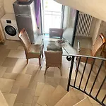 Marcopolo House - Centro Storico אוסטוני